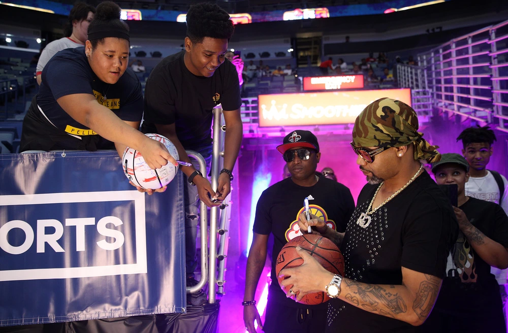 Entertainer Juvenile signs autographs for fans during the BIG3 Playoffs